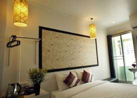 Walking Street Residence 3