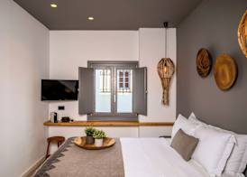 Lemon Suites Santorini 4