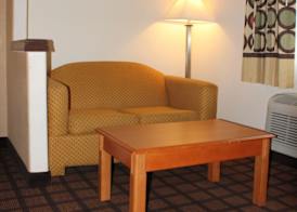 Super 8 by Wyndham Beaumont I-10 College St 3