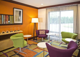Fairfield Inn & Suites White Marsh 4