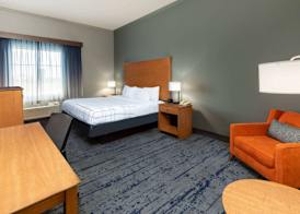 La Quinta by Wyndham Bridgeport 3