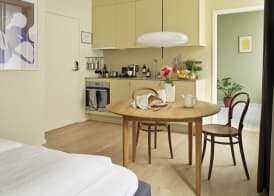 Apēron Apartment Hotel 3