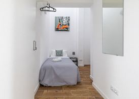 AYZ Luis Cabrera-Auto check-in property 5
