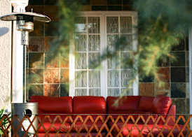 New England Guest House by Ilawu 2