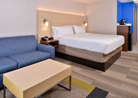 Holiday Inn Express & Suites CINCINNATI - MASON by IHG 3