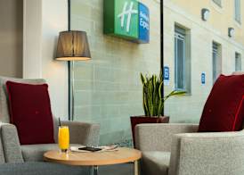 Holiday Inn Express BATH by IHG 2