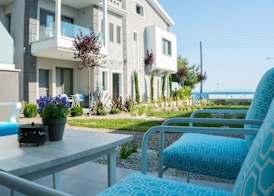 Costa Domus Blue Luxury Apartments 4