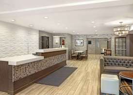 Best Western Plus Fairfield Hotel 5