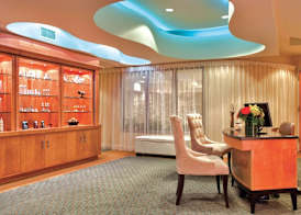 Viana Hotel and Spa, Trademark Collection by Wyndham 3