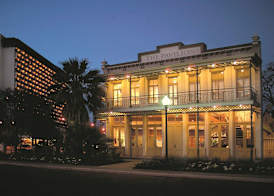 Hilton Palacio del Rio 5
