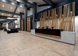 DoubleTree by Hilton Bakersfield 4