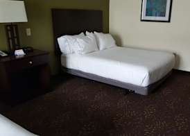 Holiday Inn Express & Suites GENEVA FINGER LAKES by IHG 4
