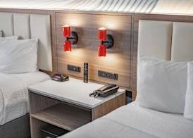 Hotel Skye San Francisco Airport SFO FREE SHUTTLE AND BREAKFAST! 5