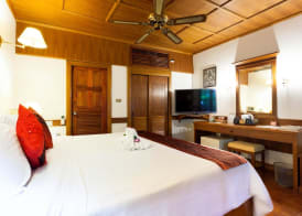Tropica Bungalow Beach Hotel 2