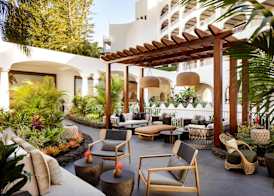 The Villas at Fairmont Kea Lani 4