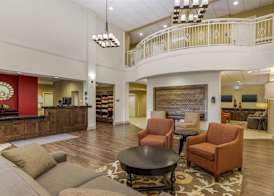 Best Western Plus Hudson Hotel & Suites 3