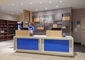 Holiday Inn Express & Suites VENTURA HARBOR by IHG 2