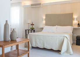 Kiss Beachfront Hotel & Restaurant 5