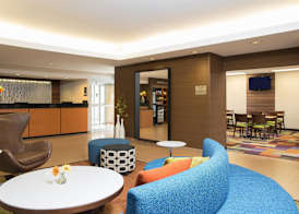 Fairfield Inn & Suites Bloomington 2