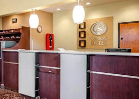 Comfort Suites Louisville East 3
