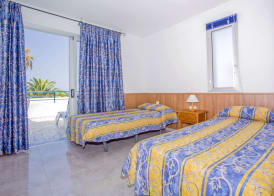 Apartamentos Puerto Colon Club 5