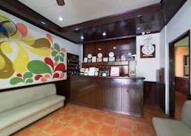 RedDoorz near Walking Street Angeles City 2