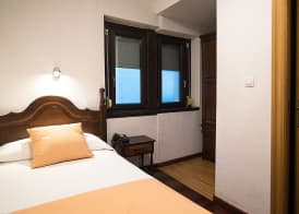 Hotel La Rambla 5