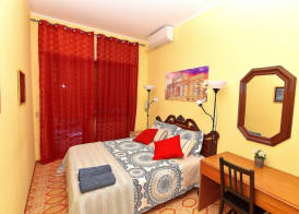 Roma Tiberius Suite 4