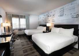 Silver Sevens Hotel and Casino, a Wyndham Garden 3