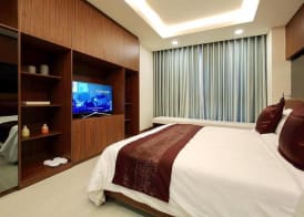 Aviva Saigon Pearl 3