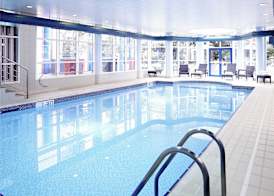 Novotel London Heathrow Airport 4