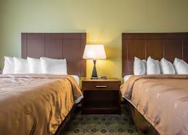 Quality Inn & Suites Bloomington I-55 and I-74 3