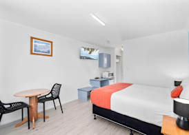 Econo Lodge Waterford 2