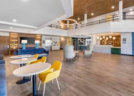Comfort Inn & Suites Irvine Spectrum 3
