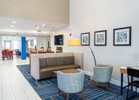 Holiday Inn Express & Suites LAKE FOREST - IRVINE EAST by IHG 3