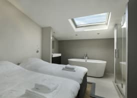 Stayci Serviced Apartments Westeinde 5