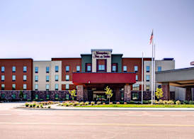 Hampton Inn & Suites by Hilton Pittsburg Kansas Crossing Casino near PSU 3