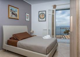 B&B Una Terrazza sul Golfo di Sferracavallo 3