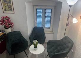 Damira Rooms 2