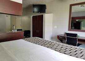 Microtel Inn & Suites by Wyndham London 5