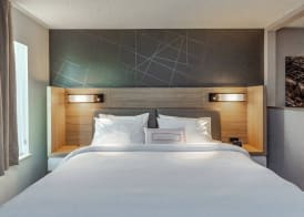 SpringHill Suites Anchorage Midtown 5