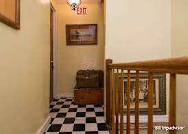 Incentra Village Guest House 4