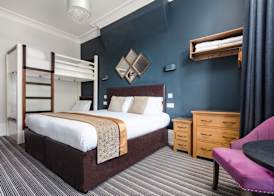 Applewood Hotel 2