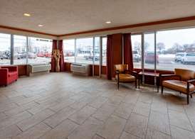 Travelodge by Wyndham Cleveland Airport 2