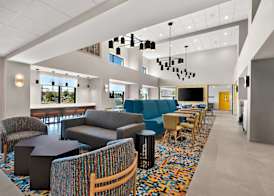 Hampton Inn & Suites Corona, Ca 5