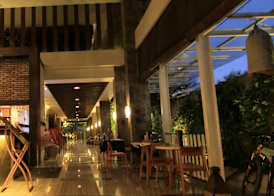 Grand Ixora Kuta Resort 4