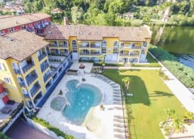 Yachting Residence - Private Dock, Lake Access & SPA 3
