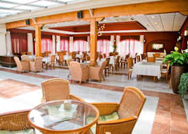 Aparthotel Bahia Pinosol 5
