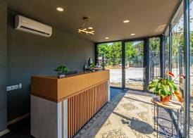 New Garden Airport Hotel & Restaurant 2