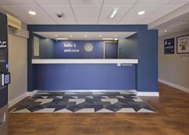 Travelodge Inverness Fairways 3